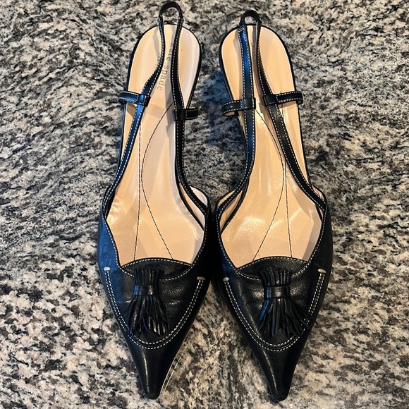 kate spade Shoes - KATE SPADE TASSLE BLACK SLINGBACK HEELS 11